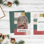 Tillsammans och merry | Foto Arch Modern jul Julkort<br><div class="desc">Med vackra penseldrag för abstrakt och trendig som ramar in ditt favoritfoto. Den moderna paletten och guld-accenterna i färg gör att vintagen på fotokortet känns med ett modernt fläkt. Klassiska jordtoner av bedövande kopparton och mörk grönt är perfekt för helgdagarna. Lägg till ditt val av anpassning för ett verkligt unikt...</div>