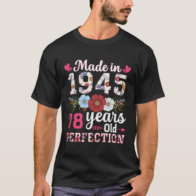 Tillverkad 1945 Blommigt 78 78:e T Shirt (Framsida)