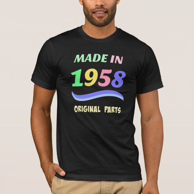 Tillverkad 1958, färgstark textdesign tee shirt (Framsida)