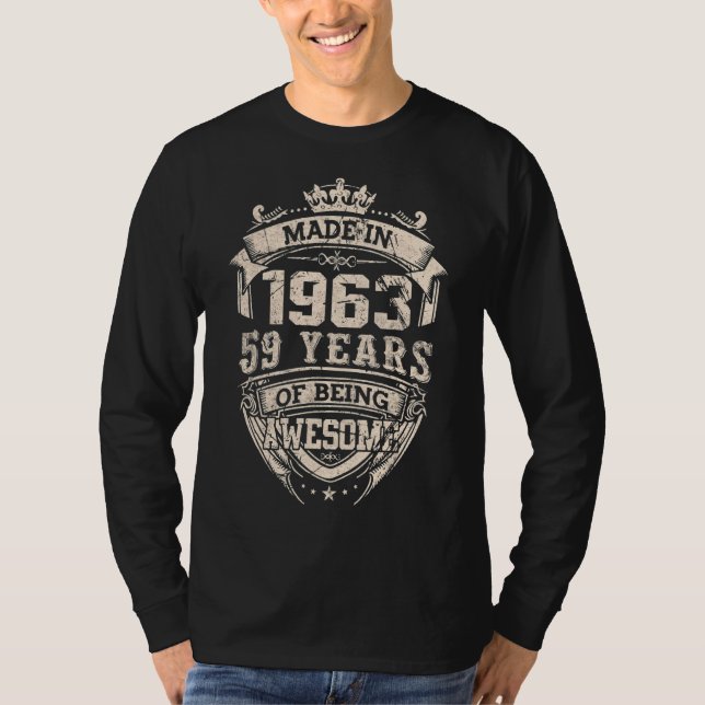Tillverkad 1963 i 59 år av Fantastisk T Shirt (Framsida)