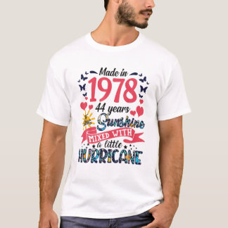 Tillverkad 1978 44 år av solsken 44:e födseln t shirt
