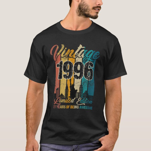 Tillverkad 1990 Blommigt 33 år gammal 33Rd-födelse T Shirt (Framsida)