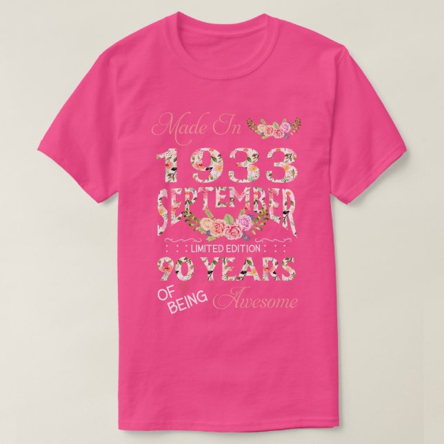 Tillverkad i december 1933 Blommigt 90 år gammal T Shirt (Design framsida)