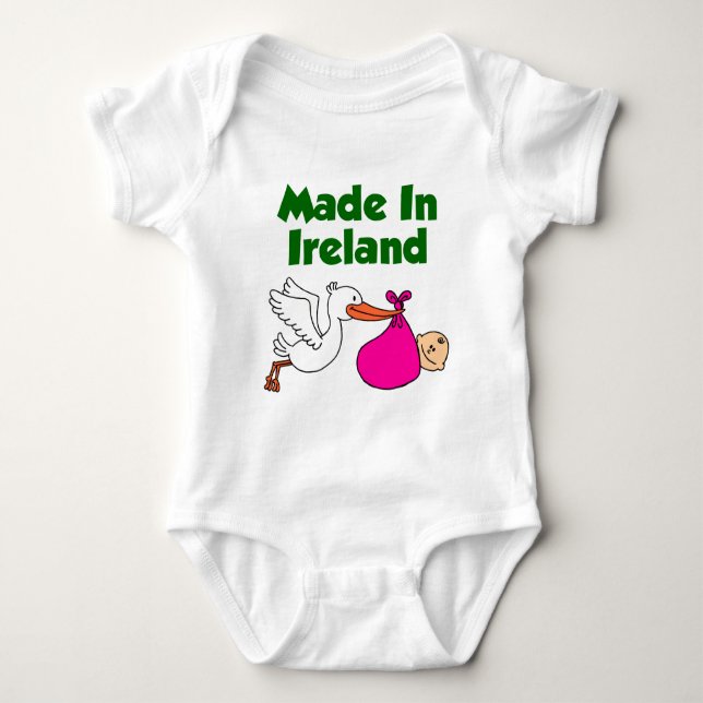 Tillverkad i Irland (flicka) Tee Shirt (Framsida)