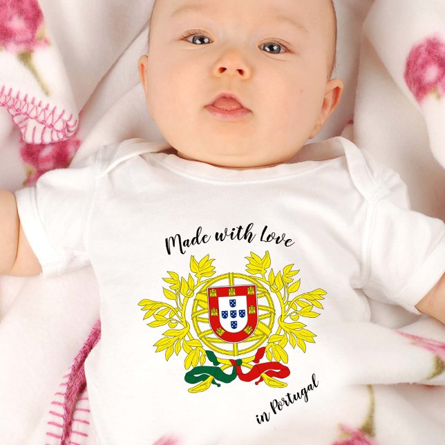 Tillverkad med Kärlek i Portugal/portugisisk flagg T Shirt (Skapare uppladdad)