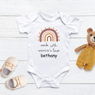 Tillverkad med mammas kärlek – sött t shirt