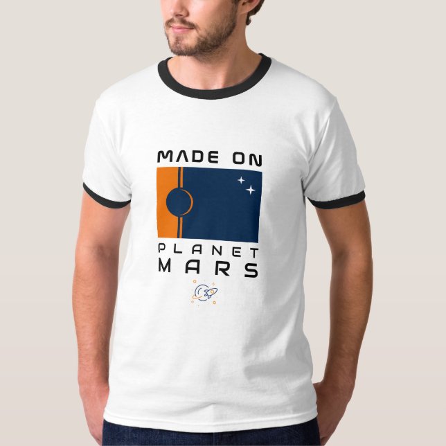 Tillverkad på Planet Mars T-Shirt med Martian Flag (Framsida)