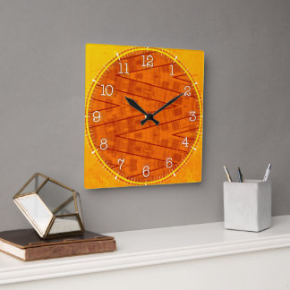 Time and illustrated art on your wall. fyrkantig klocka