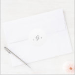 Timeless Black and White Monogram Elegant Wedding Runt Klistermärke<br><div class="desc">Classic style wedding stickers featuring a simple yet elegant design with your three initial monogram.</div>