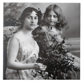 Timeless Portrait of Mother and Daughter Kakelplatta