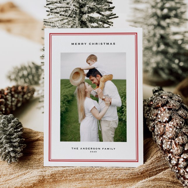Timless Red Dubbla Gräns Photo jul Helgkort (This timeless holiday photo card features a refined double-line frame and classic serif typography.)