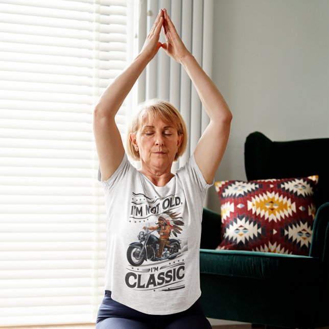 Timless Rider: Vintage Motorcle Tee (Skapare uppladdad)