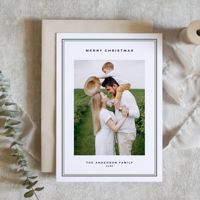 Timless Taupe Grönt Dubbla Gräns Photo jul  Helgkort (This timeless holiday photo card features a refined double-line frame and classic serif typography.)