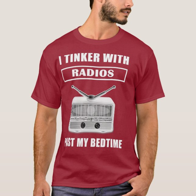 Tinker med radion Radios My T Shirt (Framsida)