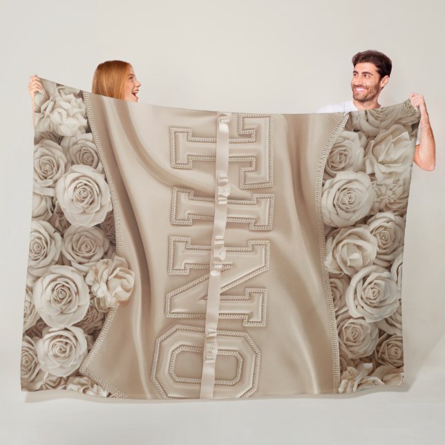 TINO Embroized Ro Blanket Fleecefilt (På plats)