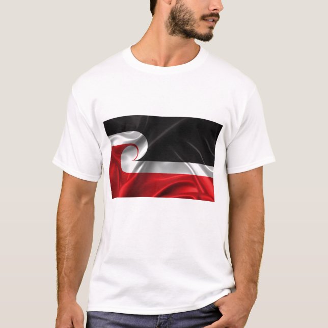 Tino Rangatiratanga flagga Tee Shirt (Framsida)