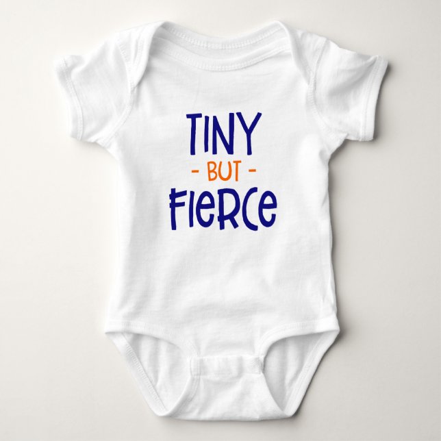 Tiny but Fierce Preemie. Baby Bodykostym T Shirt (Framsida)
