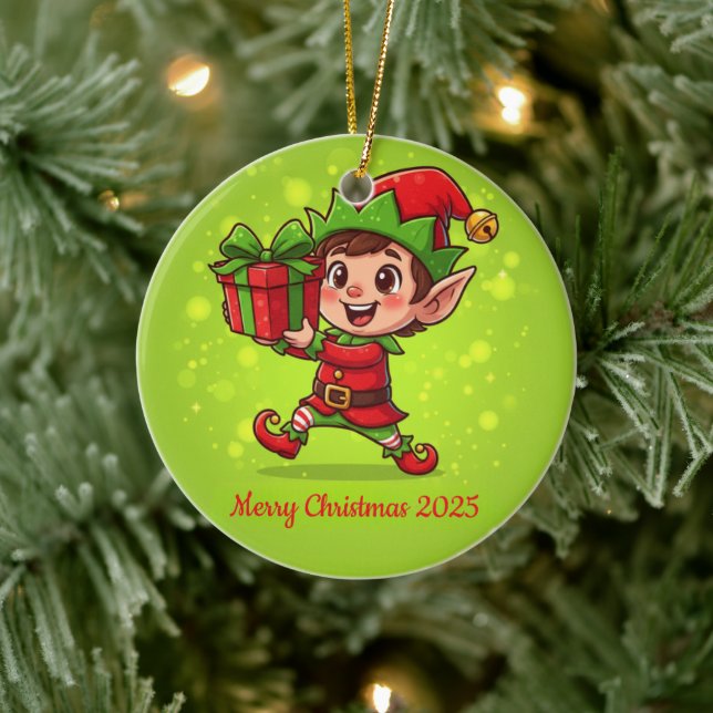 Tiny Christmas Elf with Gift Personalized 2025  Julgransprydnad Keramik (Träd)