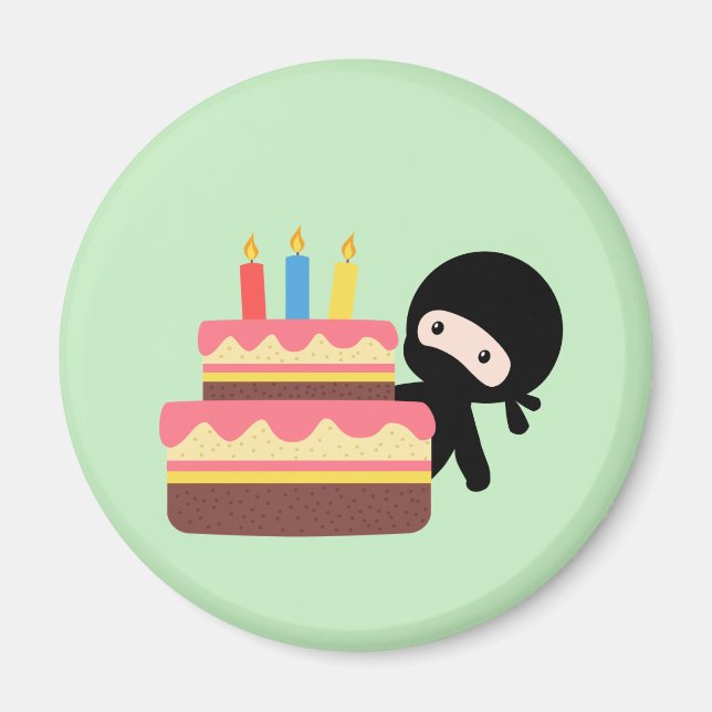 Tiny Ninja Behind Birthday Cake Grönt Magnet (Framsidan)