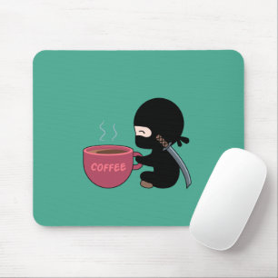 Tiny Ninja med Large Coffee Mugg Mörk grönt Musmatta