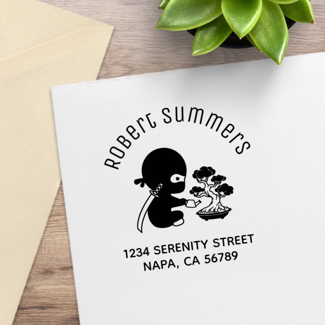 Tiny Ninja Watering Bonsai Tree Arch Address Stämpel (Skapare uppladdad)