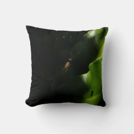 Tiny Spider Pillow Kudde