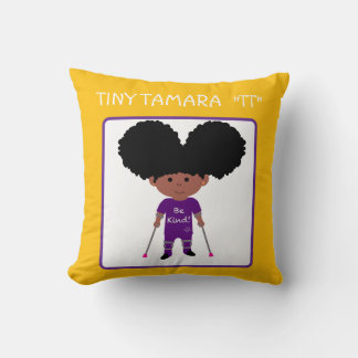 Tiny Tamara Throw Pillow 16 tum x 16 tum Kudde