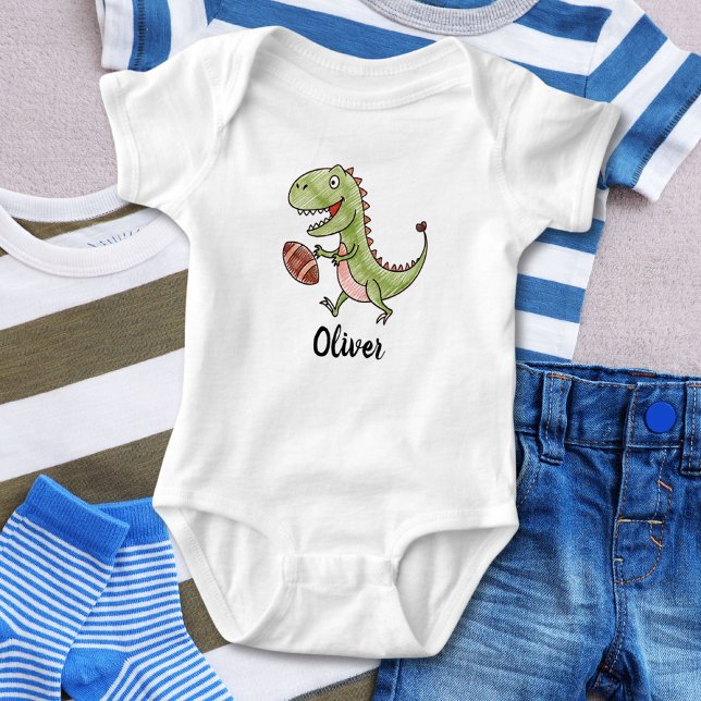 Tiny Trex som spelar fotboll Personlig T Shirt (Skapare uppladdad)