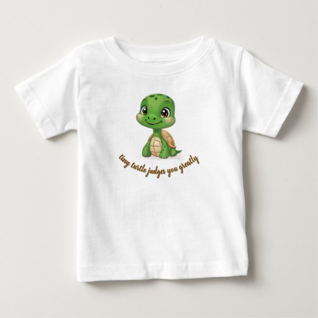 Tiny Turtle Judges You T Shirt (Framsida)
