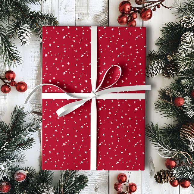 Tiny White Stars på Red jul Presentpapper (Skapare uppladdad)