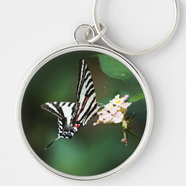 Tiny Zebra Keychain Rund Silverfärgad Nyckelring (Framsidan)
