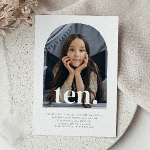 Tio Arched Photo Birthday Inbjudningar
