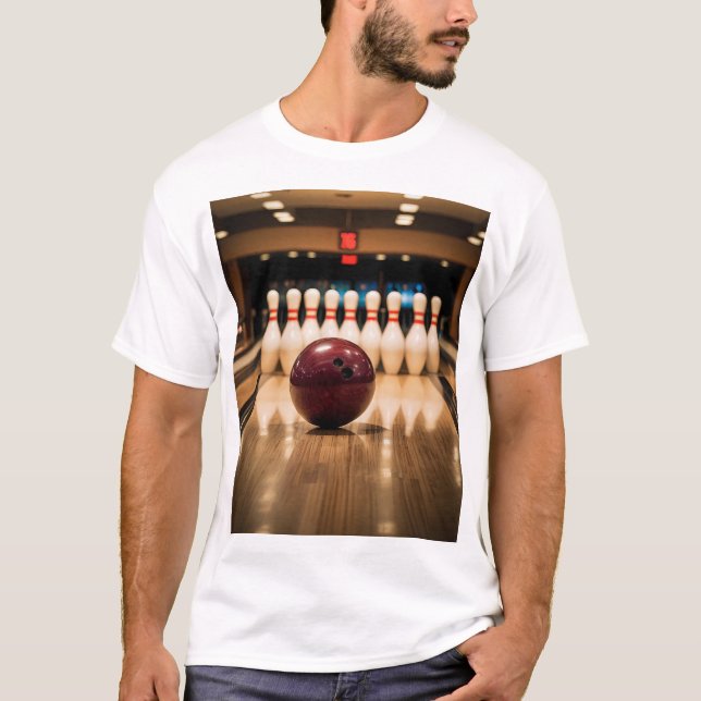 Tio Bowling Strike. T Shirt (Framsida)