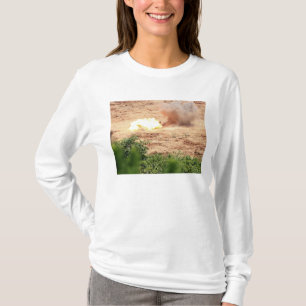 Tio halva-dunkar kvarter av TNT T-shirt