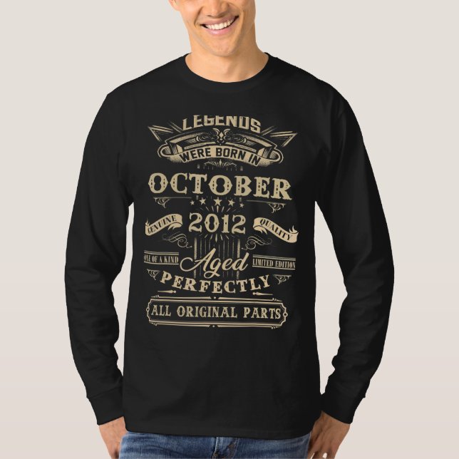 Tionde födelsedagslätten född i oktober 2012 10 år t shirt (Framsida)