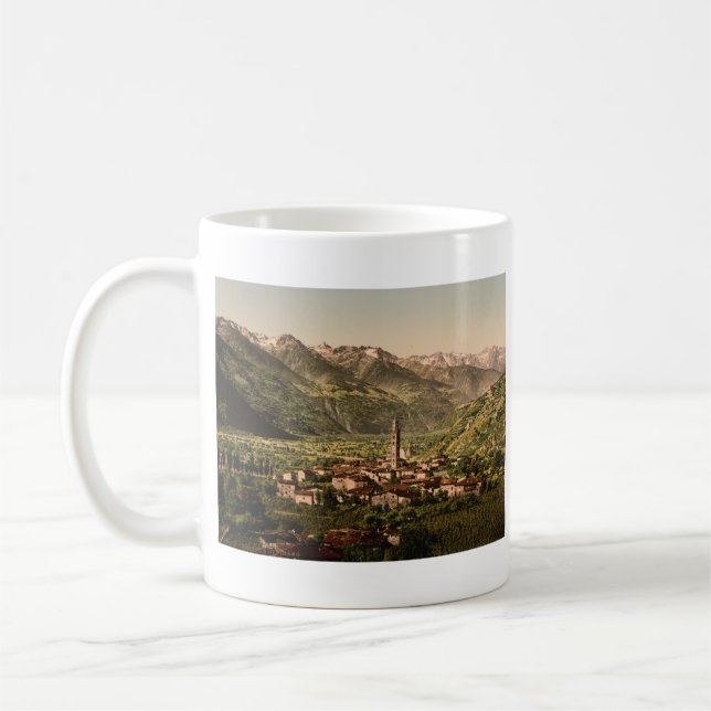 Tirano Lombardy, italien Kaffemugg (Vänster)
