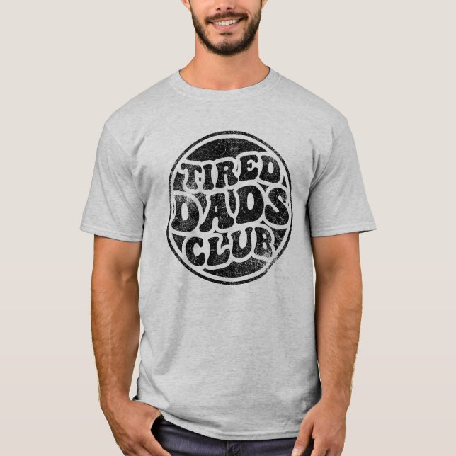 Tired Pappor Klubb Funny T Shirt (Framsida)
