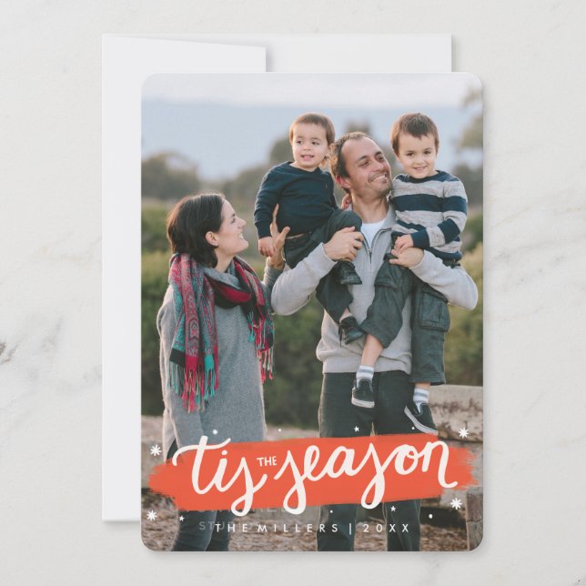 Tis som säsongen borstar slår helgdagfotokortet julkort (Framsida)