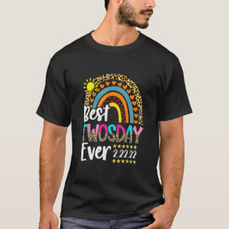 Tisdagen den 22 februari 2022, lycklig 2-2 t shirt