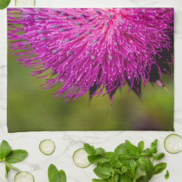 Tistelgarvning i mjölk kökshandduk