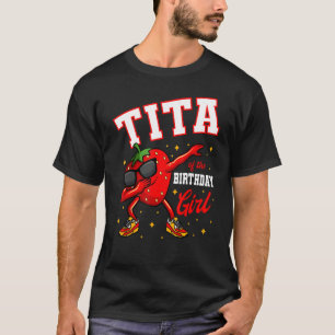 Tita på födelsedagstjejen Dabbing Strawberry Bday T Shirt