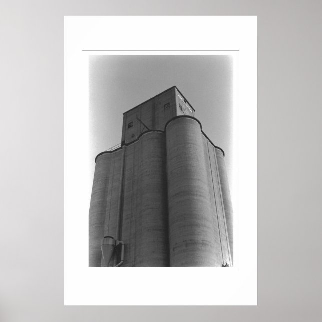 titan X Poster (Framsidan)