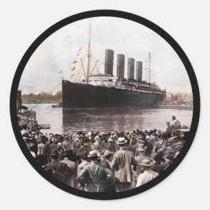 Titanic lämna Southhampton Runt Klistermärke
