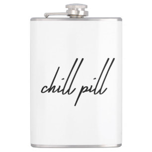 Titel: "Chill Pill - Drink, Slappna av, Upprepa ko Fickplunta