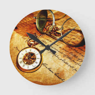 Titta bakåt rund klocka