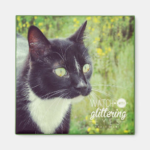 Titta med skärande Öga-katt Magnet