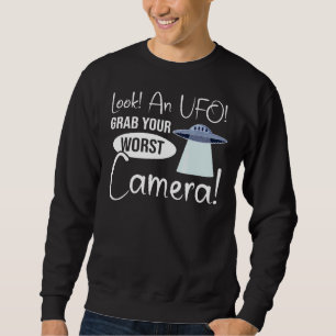 Titta på en Ufo-grab din sämsta kameraoffert för e Lång Ärmad Tröja