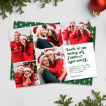 Titta på oss 5 Photo Collage jul | GRÖNT Julkort<br><div class="desc">Den här roliga fem fotokollage-helgdag har stil-typografi med texten "Titta på oss, vara festive och saker" i grönt över en vit bakgrund. Gör jultomten, renhållare, fula svettare eller andra uppenbara julattityder och tillbehör. Fäst sedan några foton. Ladda upp dina favoriter, och, voila - du har har dig själv ett helgdag-kort...</div>