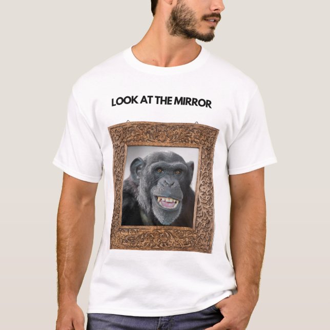 Titta på Spegel Funny Meme T-Shirt (Framsida)