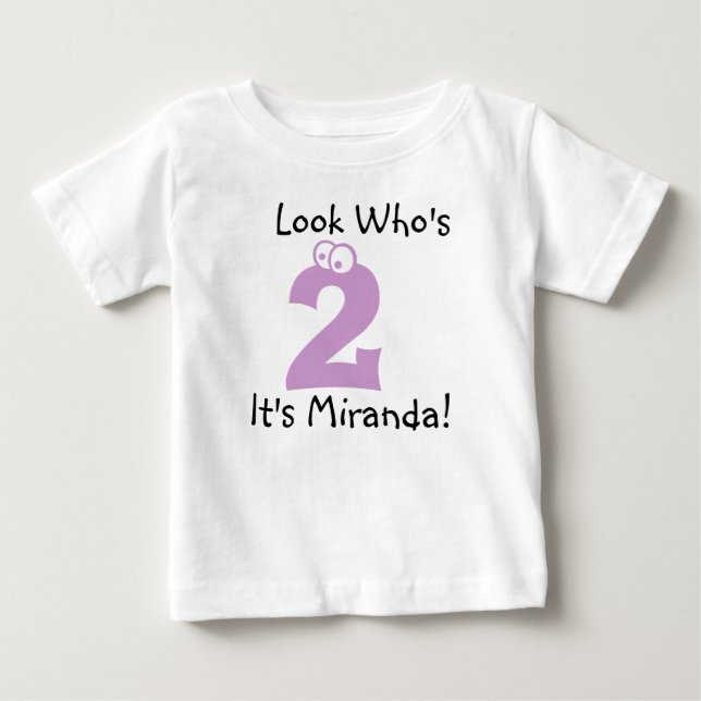 Titta vem som är 2 Anpassadens födelsedag Tshirt Tröja (Framsida)